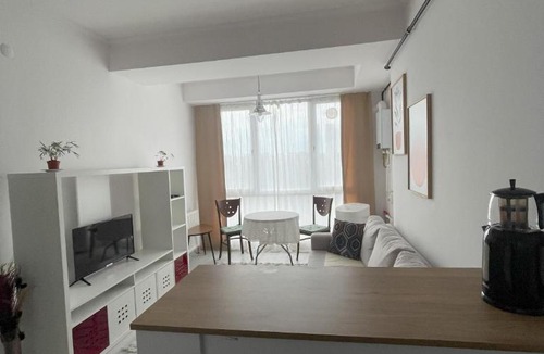 Kagithane Apartment | Levent Central Metro & Mall Access
