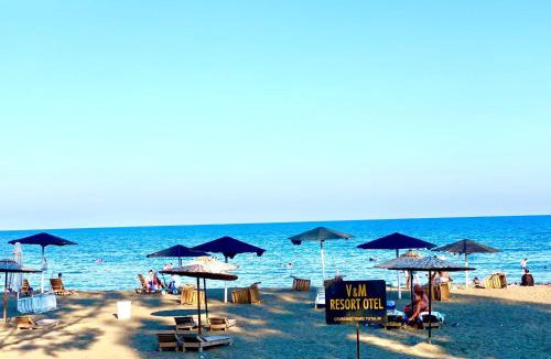 Tomuk Belediyesi Hotel | Luna Mare Resort Mersin