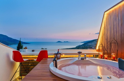 Kalkan Hotel | Lupia Suites