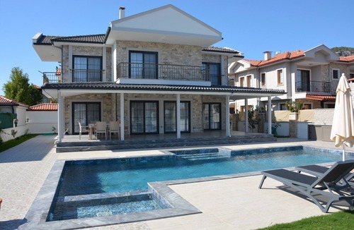 Dalyan Villa | LUXURIOUS BEAUTIFUL 4 BEDROOM PRIVATE POOL VILLA IN DALYAN GULPINAR BEST AREA!