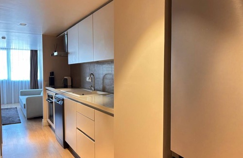 Karakoy Apartment | Luxury 1BR Near Galataport & Bosphorus