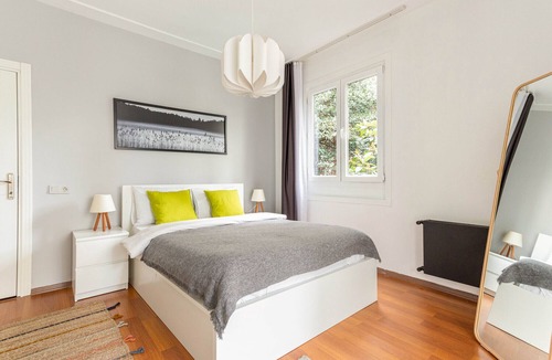 Goztepe Apartment | Luxury 2-min to Bagdat Street