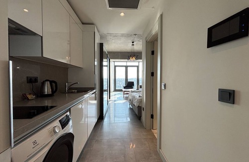 Bomonti Apartment | Luxury Studio on the 19th Floor | Queen Bomonti