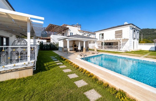 Goynuk Villa | Luxury Villa in a Peaceful Neighborhood w/Swimming Pool