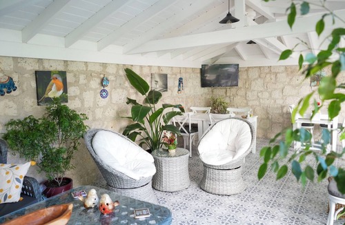 Alacati Hotel | Müzeyyen Hanım Konağı Alaçatı 12+