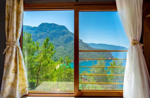 Faralya Bed & Breakfast | MANZARA BUNGALOW