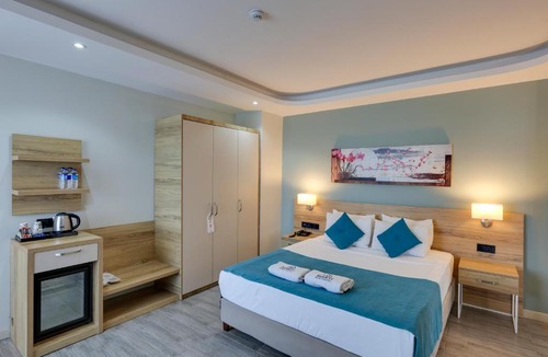 Kadnlar Denizi Mahallesi Hotel | Marti Beach Hotel