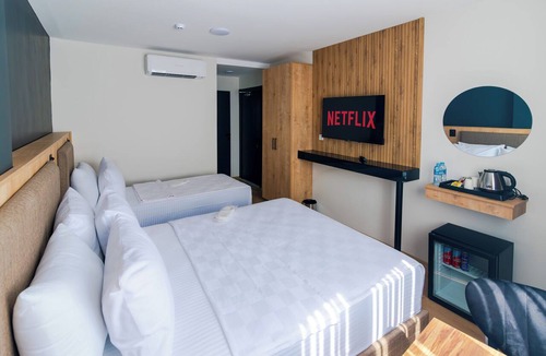 Kucukcekmece Hotel | Meriont Hotel