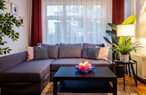 Tophane Apartment | Missafir Charming and Central Flat in Beyoglu