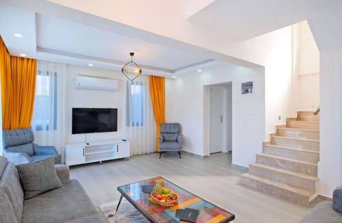 Hisaronu Villa | Modern 4+1 Villa, 3 Minutes from Ölüdeniz Beach – Perfect Vacation Opportunity!