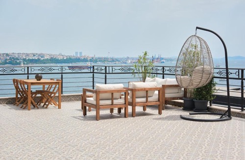 Kabatas Apartment | Modern Bosphorus View Apartments