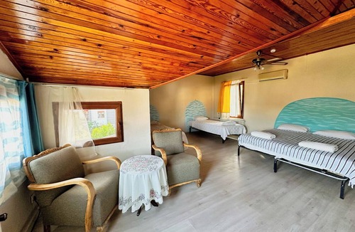 Sefa Camlık House | Moon Pansiyon