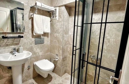 Bakırkoy Hotel | Naila Hotel