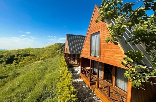 Arnavutkoy Hotel | Navy Inn & Bungalows