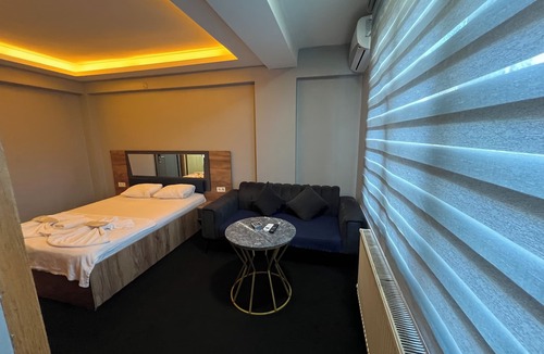 Atasehir Hotel | Near Palace