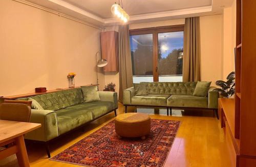 Sisli Apartment | Next to Cevahir Shopping Mall Perfect location comfortable luxury apartment