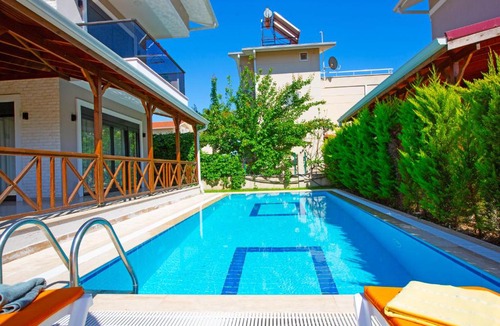 Kadriye Villa | Paradise Town Villa Lisa