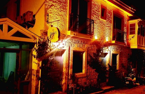 Tokoglu House | Paris Alacati Butik Otel