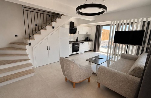 Kas House | Peaceful Kaş villa: private pool, panoramic views, and minutes to the centre.