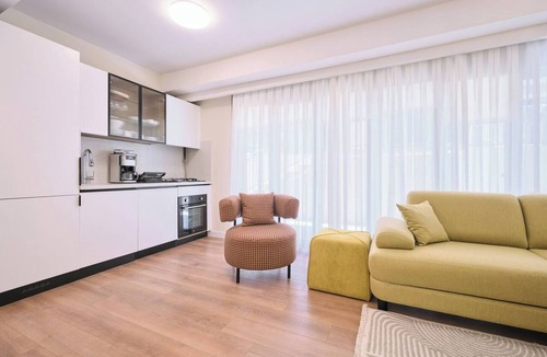 Moda Apartment | Perculus, 1BR, Huge Terrace, Modern flat