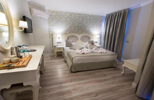Hisaronu Hotel | Pinehill Hotel & Suites