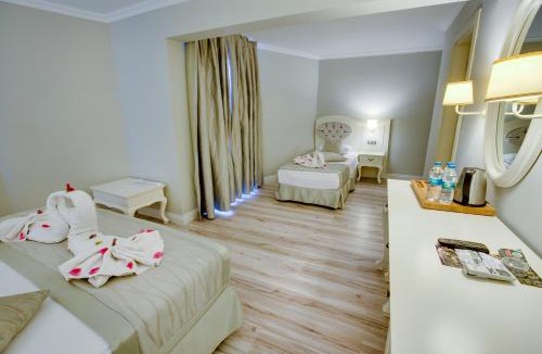 Hisaronu Hotel | Pinehill Hotel & Suites