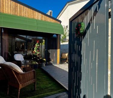 Samanl Bed & Breakfast | Prime Suites
