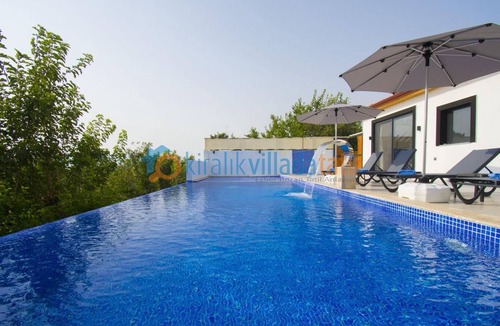 Uzumlu Villa | Private Villa for 6 in Uzumlu Kalkan