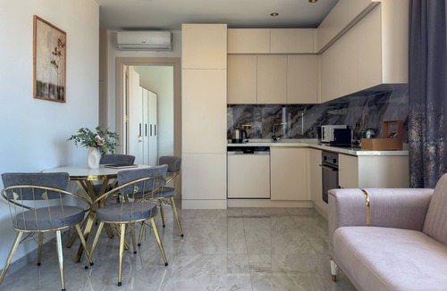 Tosmur Belediyesi Apartment | Qoople Excellence B47 - Cozy 1-bedroom apartment in enchanting Alanya