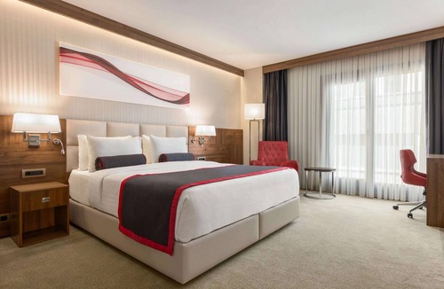 Esenyurt Hotel | Ramada by Wyndham Beylikduzu