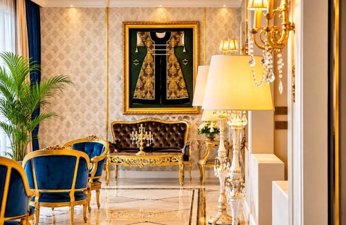 Yomra Hotel | REAL KiNG SUiTE
