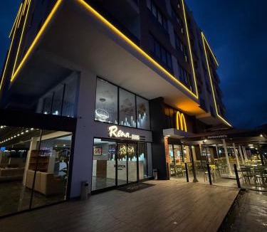 Yomra Hotel | Rena Grand Residence & Suit
