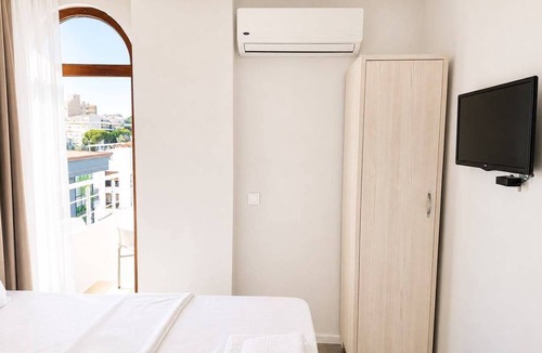 Kadnlar Denizi Mahallesi House | Sandy Pansiyon