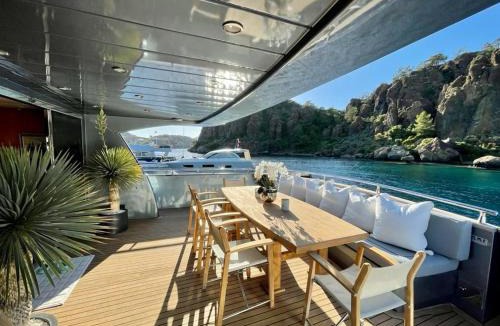Yalikavak City Center Boat Rental | Seara Yachting