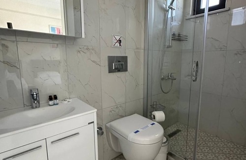 Ezine Bed & Breakfast | SEVGİ HOTEL
