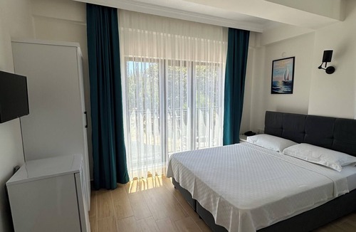 Ezine Bed & Breakfast | SEVGİ HOTEL