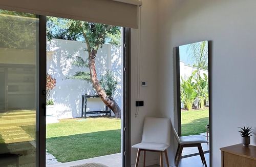 Gumusluk House | Silver Sunset Home: 2 bedroom A Luxurious Resort - Like Atmosphere