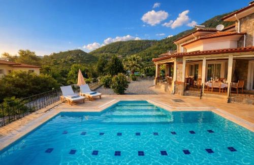 Fethiye Villa | Spacious 4 BR Villa with Private Pool and Unlimited WiFi Fethiye