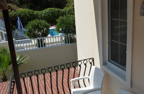 Hisaronu Villa | Spacious 5-Bed Villa with Private Pool, Games Area & 5-Min Walk to Hisarönü