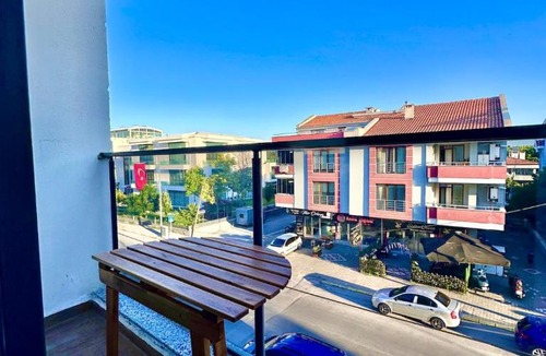 Altıeylul Apartment | Spacious Balcony, Modern Loft, Kitchen, Privileged Location