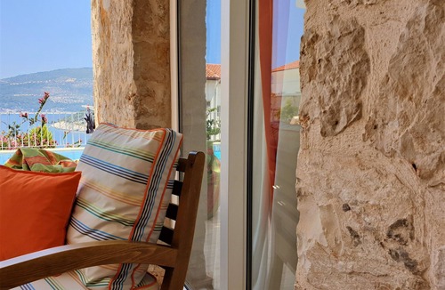 Kalkan Villa | Stunning Villa, Private Pool, Beautiful Gardens, Close to the Sea, Great Views