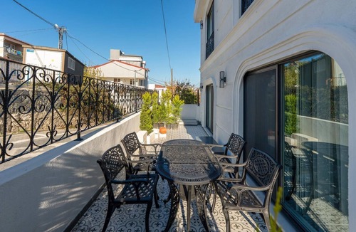 Karaburun Koyu Apartment | Stylish Coastal Stay Near Istanbul Airport