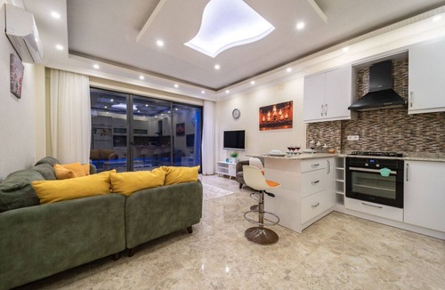 Islamlar Villa | Stylish Secluded Two Bedroom Honeymoon Villa Vade with Outdoor and Indoor Pools