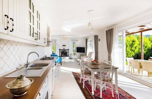 Keciler House | Tüm otel olanakları sunan möbleli Villa, Kayaköy, Türkiye