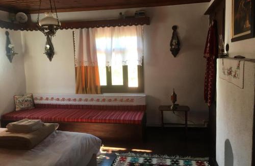 Mudurnu Bed & Breakfast | Tarihi Osmanlı Evi - Beyzadeler Konağı Ev Sahibi ve Yöneticisi - Bekir Yenerer Ruhsat No 14-75