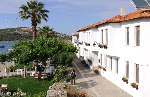 Sigacık Hotel | Teos Lodge Pansiyon & Restaurant