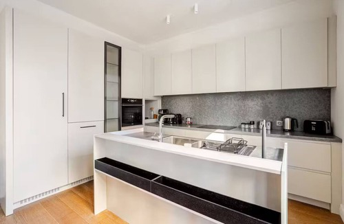 Karakoy Apartment | The Muradiye Floor #1/Boutique Luxury Residence