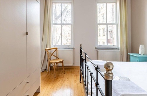 Karakoy Apartment | This apartment is a 2 bedroom(s), 2 bathrooms, located in Beyoğlu, İstanbul.
