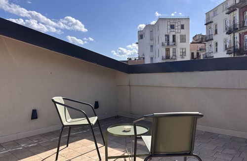 Karakoy Apartment | Top-floor terrace apartment near Galataport