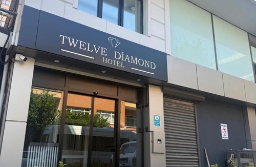 Umraniye Apartment | Twelve Diamond Hotel12
